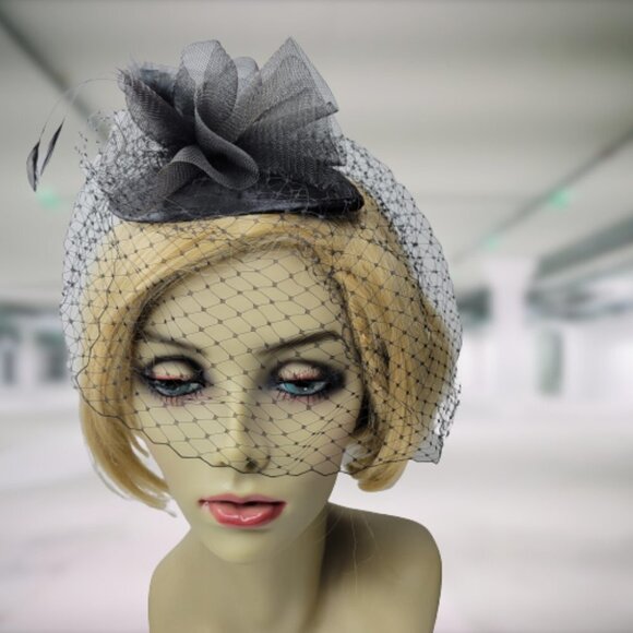 Black Veil Netting Fascinator With Veil Netting, Tulle and Feathers - Picture 2 of 16